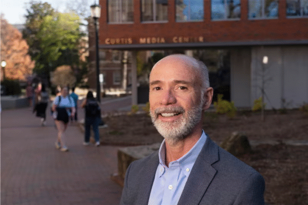 UNC Hussman dean to step down in August