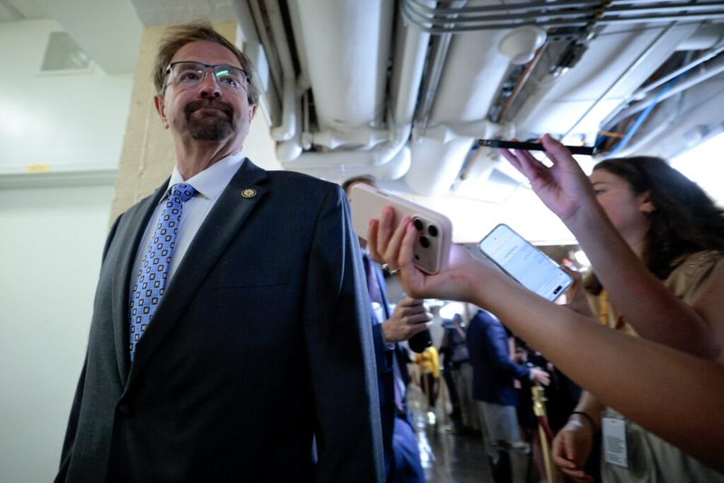 US House censures NC Rep. Chuck Edwards for inappropriate conduct, harassment