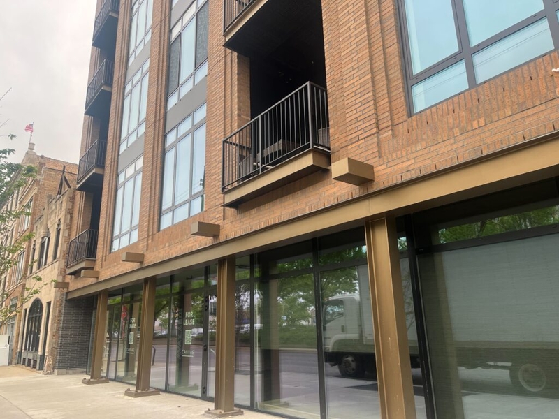 Private equity companies buy more apartment units