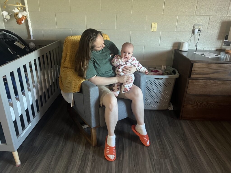 More states weigh new rules for pregnant, postpartum women in custody