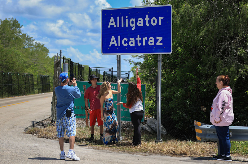Florida awarded $608 million U.S. grant for immigration detention centers
