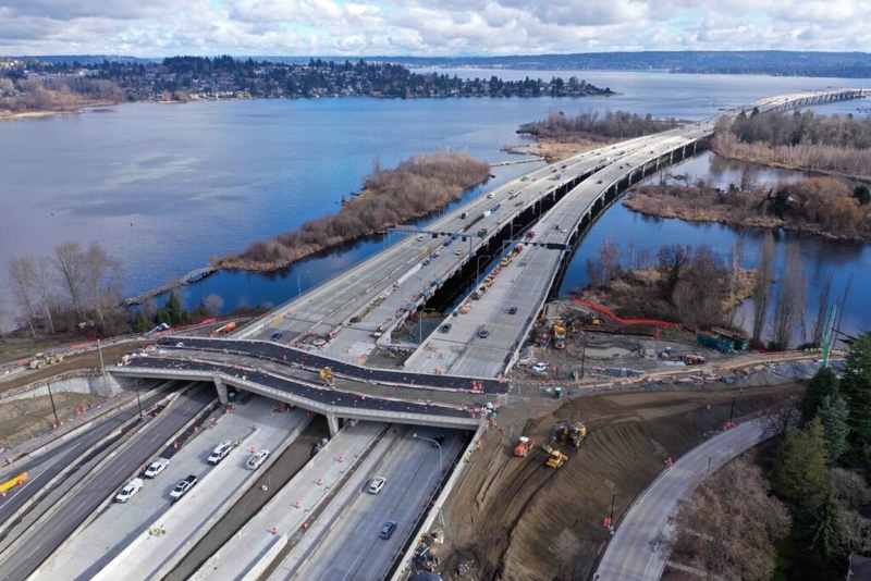 Higher tolls to begin in August on State Route 520 bridge
