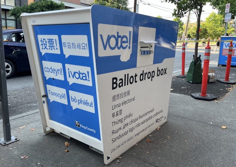 Feds allege over 400 noncitizens vote in WA; Hobbs disputes data