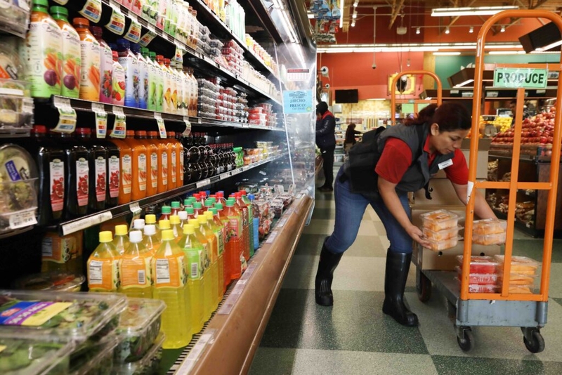 Washington’s minimum wage to top $17 in 2026