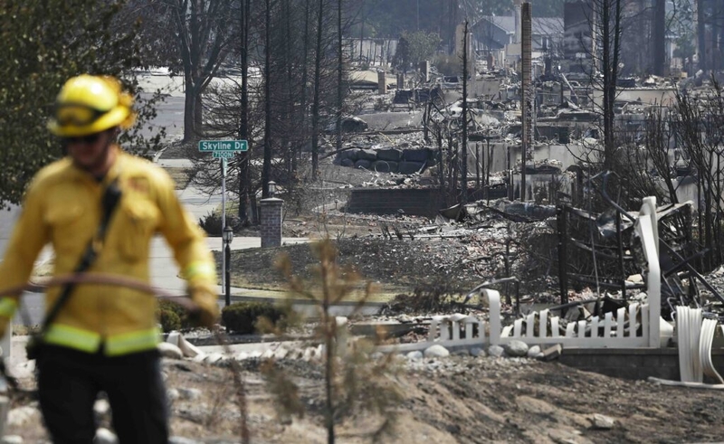 Ferguson, Baumgartner seek meeting with Trump on WA wildfires