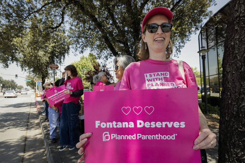 California Democrats plan to crack down on cities that block abortion clinics