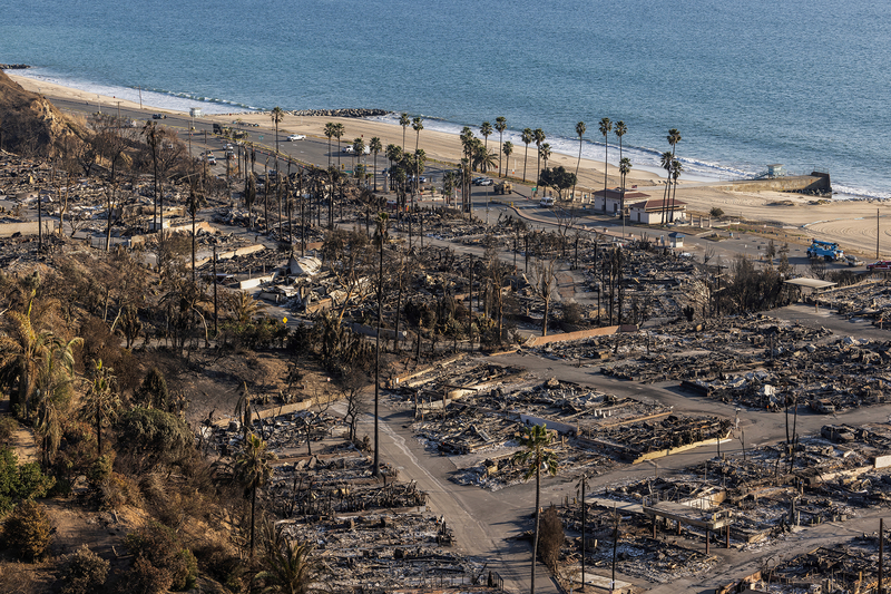Mobile homes are some of California’s last affordable housing. Can they rebuild after LA fires?
