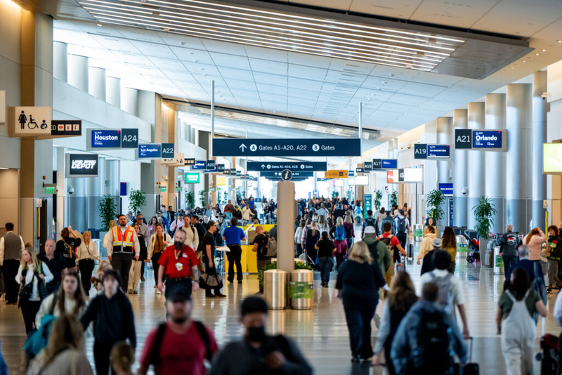 Salt Lake airport part of TSA program allowing gateside hellos and goodbyes for non-travelers
