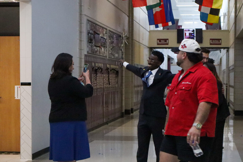 Newcomer Liban Mohamed wins a rowdy Utah Democratic convention
