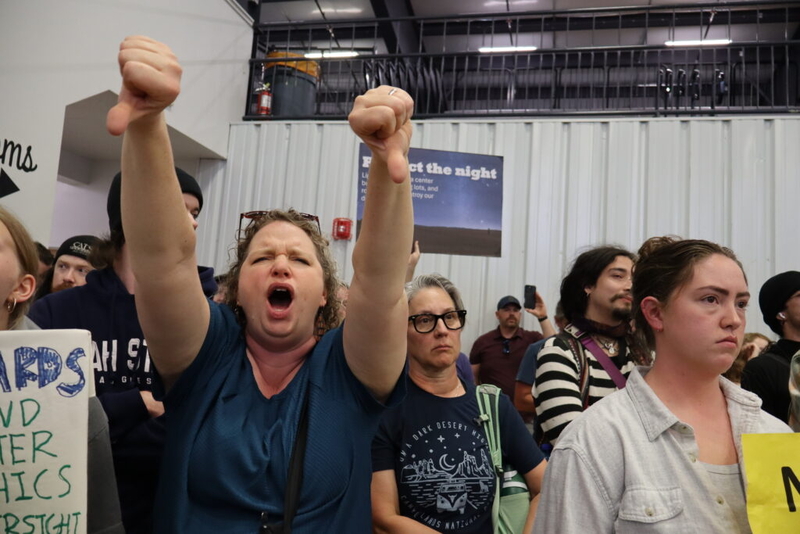 Hundreds cry out as Box Elder commissioners wave in massive data center