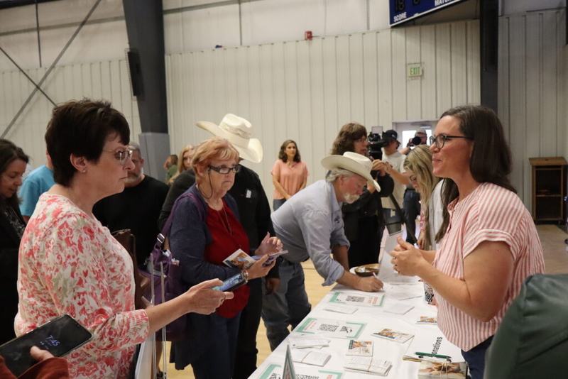 ‘Friday we either print packets or we go to court,’ say organizers of Stratos project referendum