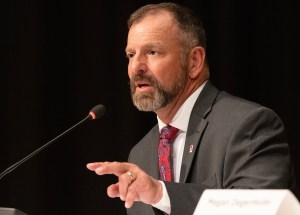 Eric Barlow wins GOP nomination for Wyoming governor