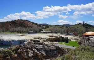 Wyoming will pay Star Plunge owner $1.8M to settle hot springs dispute