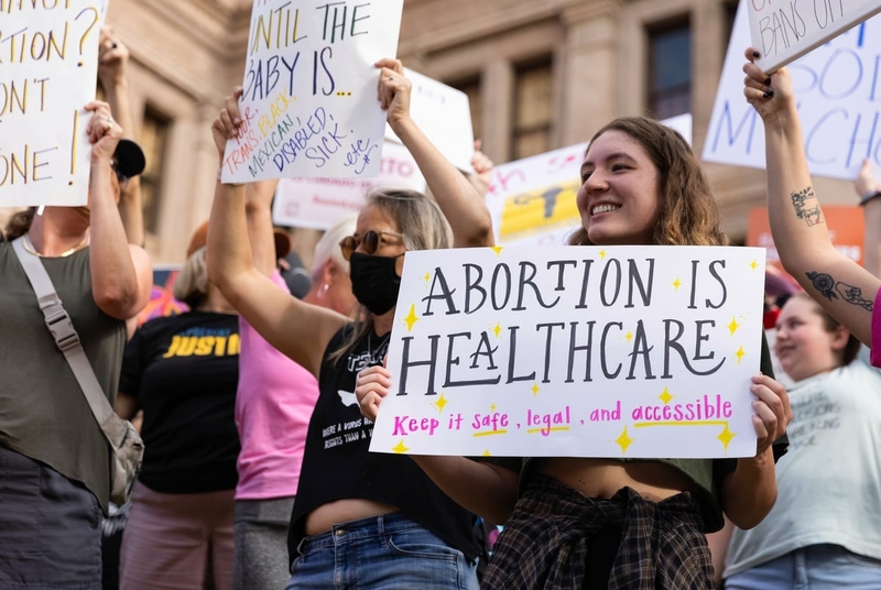 Some Texas groups resume funding out of state abortions after court ruling