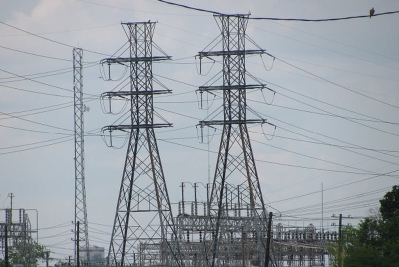 Electricity complaints filed by Texans reach three-year high, report says