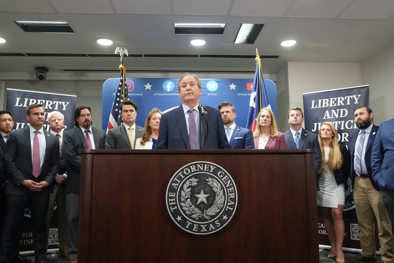Texas’ next top lawyer: What does the attorney general do and how has Paxton remade the office?