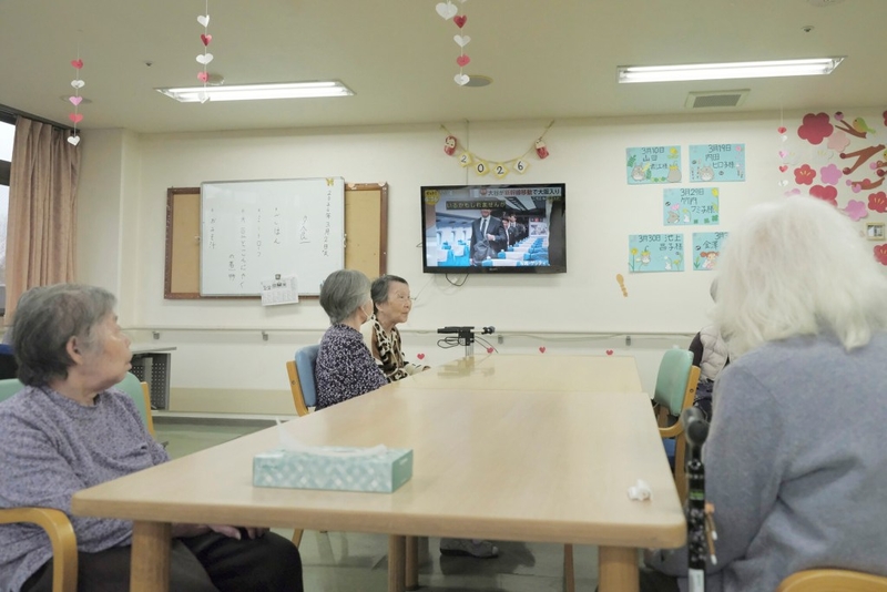 What Texas can learn from Japanese cities that give technology to its senior citizens