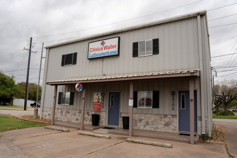 Appeals court overturns order closing Texas midwife clinics accused of illegal abortions