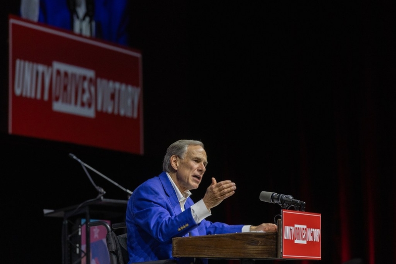 Days after fatal ICE shooting, Texas GOP leaders remain silent about calls for independent probes