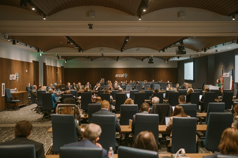 Lt. Gov. Dan Patrick calls on ERCOT to reverse 30% pay raise for board members