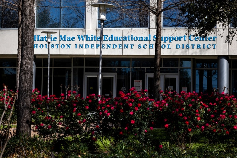 Houston ISD directs schools to cut staff and slash spending amid higher than expected enrollment losses