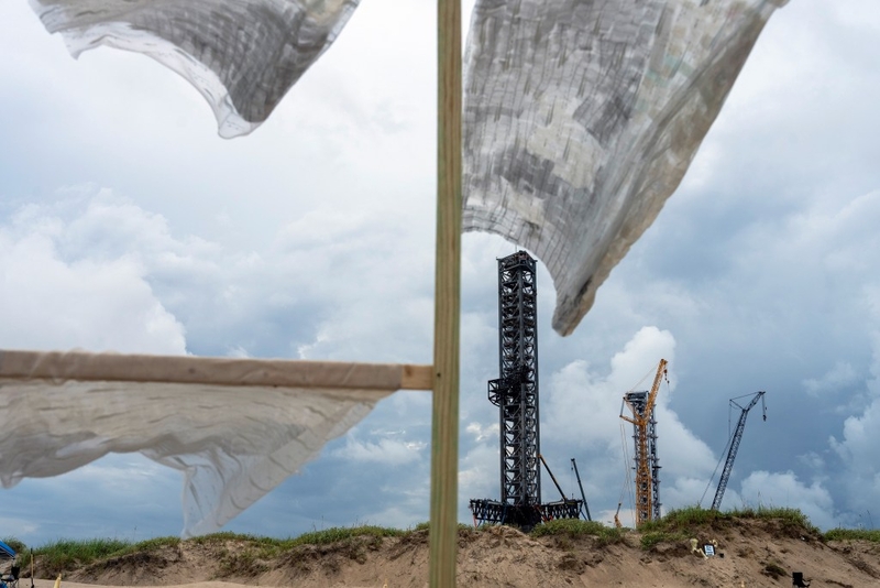 Texas parks department fights to withhold draft agenda amid fears of Boca Chica sale to SpaceX