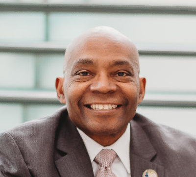 High school teacher James Taylor aims for Oklahoma’s top education office