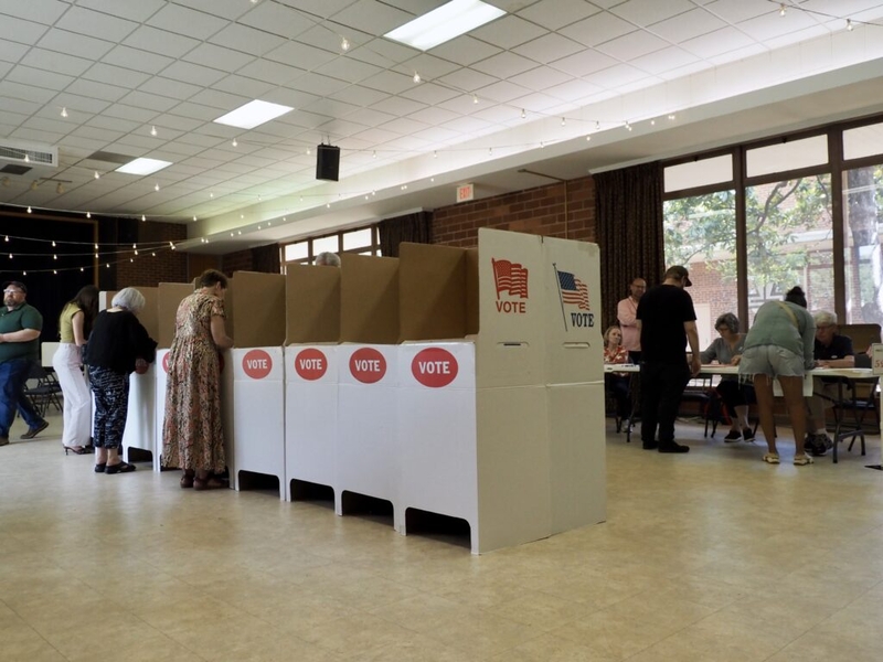 Voters thin out Oklahoma’s crowded federal races, send two races to runoffs