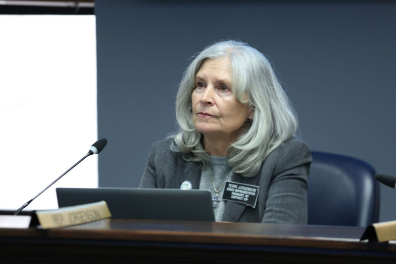 Bill criminalizing fraudulent insemination moves to full South Dakota House of Representatives