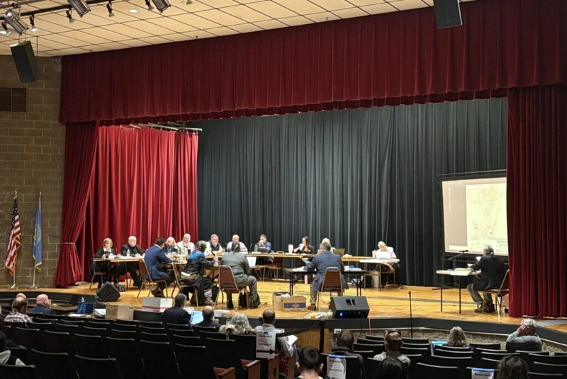 Tense hearing on uranium drilling tests new language-translation law before its effective date