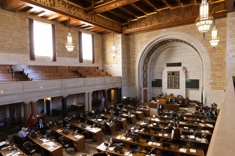 Nebraska lawmakers, governor weigh special session on abortion