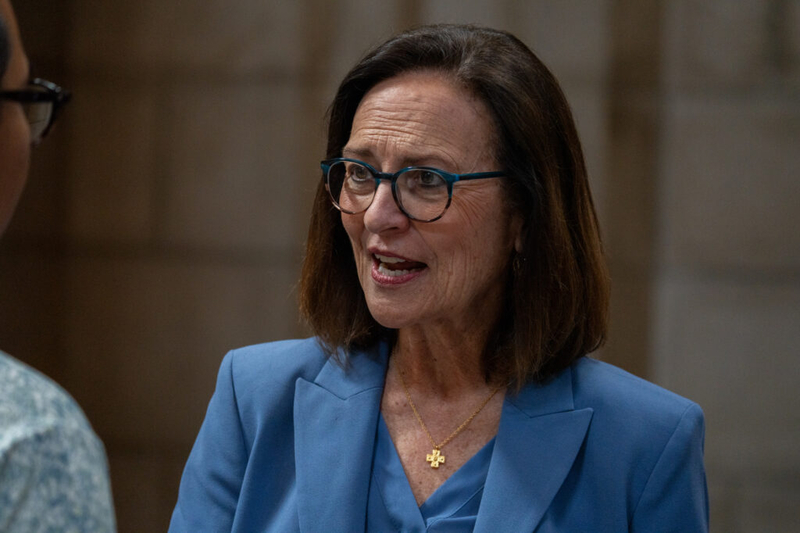 U.S. Sen. Deb Fischer seeks more fiber in Nebraska’s broadband expansion diet