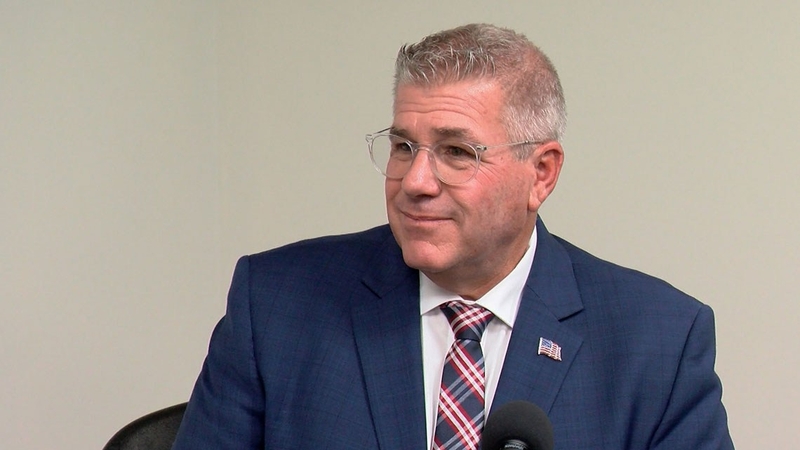 Bailey trying to stay on message as attacks from Pritzker mount