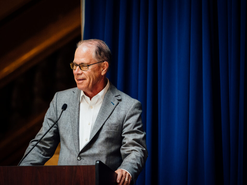 Governor touts shorter waits for Indiana professional licenses
