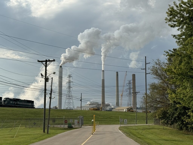 PSC gives permission to LG&amp;E and KU to build gas-fired power for prospective data centers