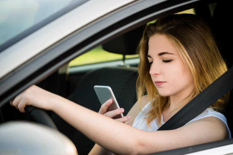 Kentucky moves toward banning cell phone use while driving under GOP bill