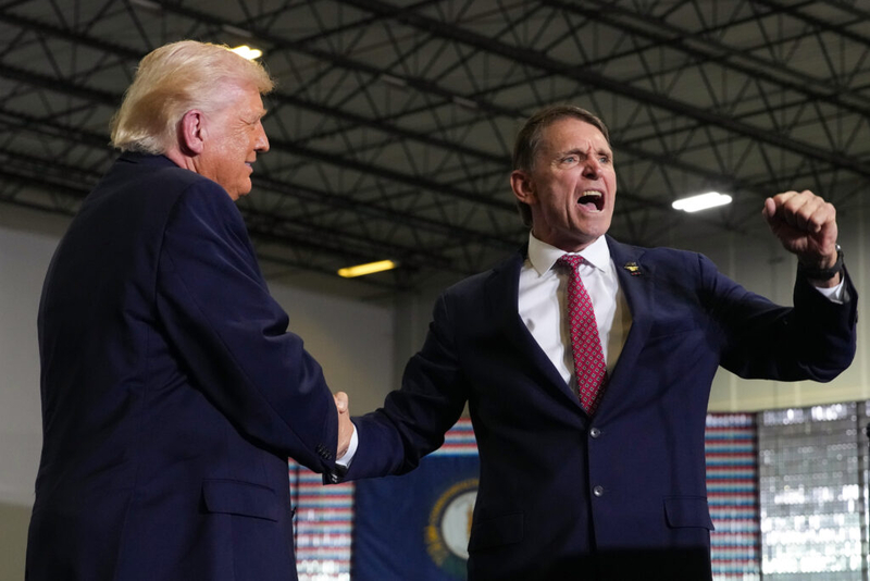 Trump embraces Rep. Thomas Massie’s Republican challenger on their home turf