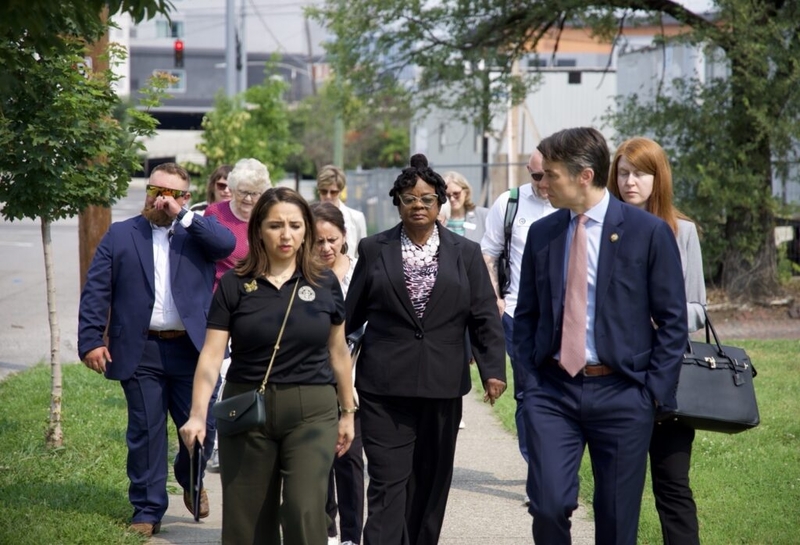 Woman detained by ICE released from KY jail after family speaks about her lack of care