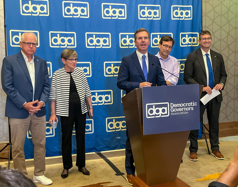 Dem governors predict a ‘blue wave’ in November with Trump’s stances on tariffs, war