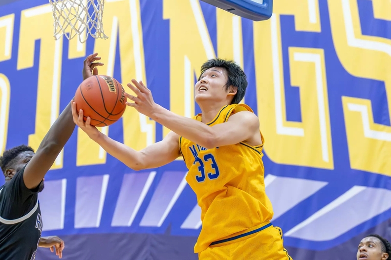 How MVSU lost and regained a star basketball recruit from ICE detention