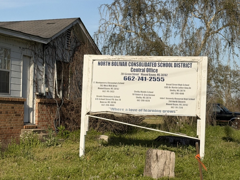 Mississippi Department of Education cites school districts for accreditation violations