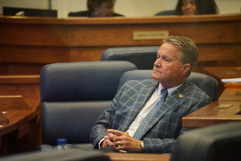 Proposed Alabama constitutional amendment would ban naturalized citizens from state office
