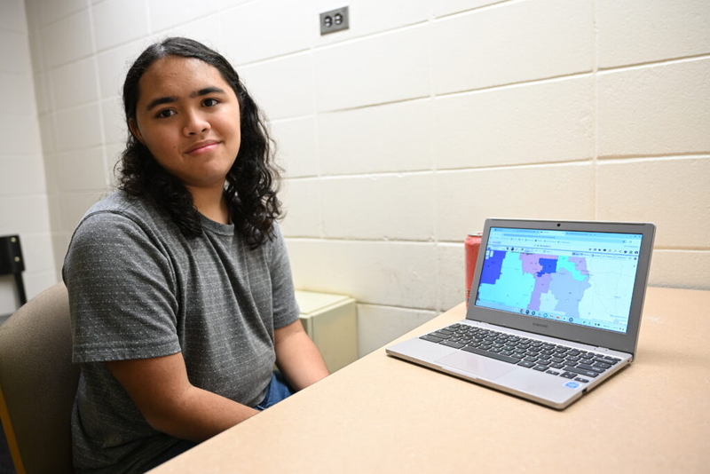 University of Alabama freshman draws state’s court-ordered Senate map
