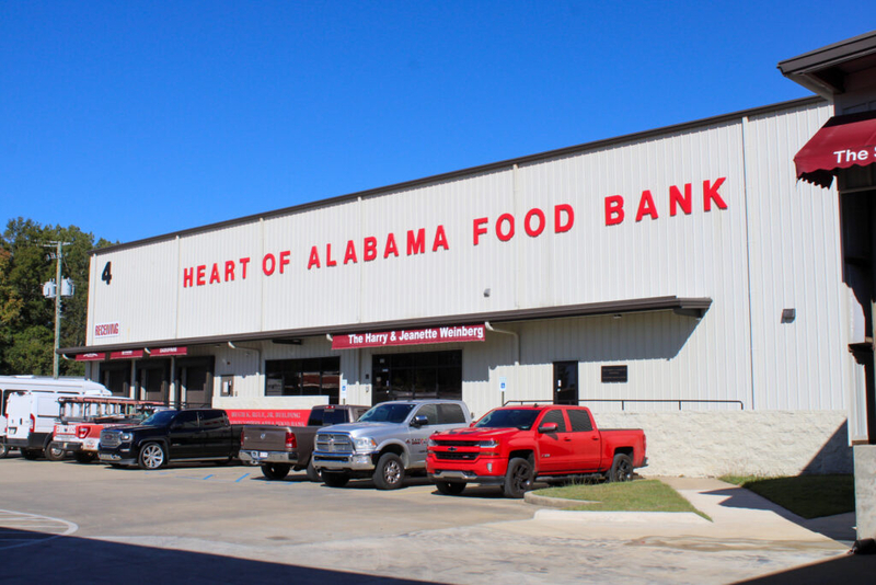 Gov. Kay Ivey to send $2 million to Alabama food banks amid SNAP suspension