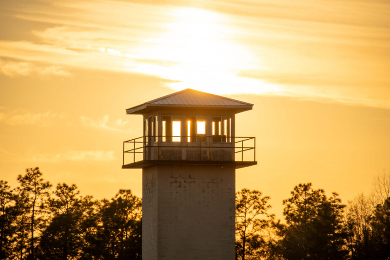 ‘Unbearable’ heat in uncooled Alabama prisons