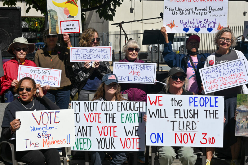 In Montgomery ‘No Kings’ demonstration encourages voter registration, turnout