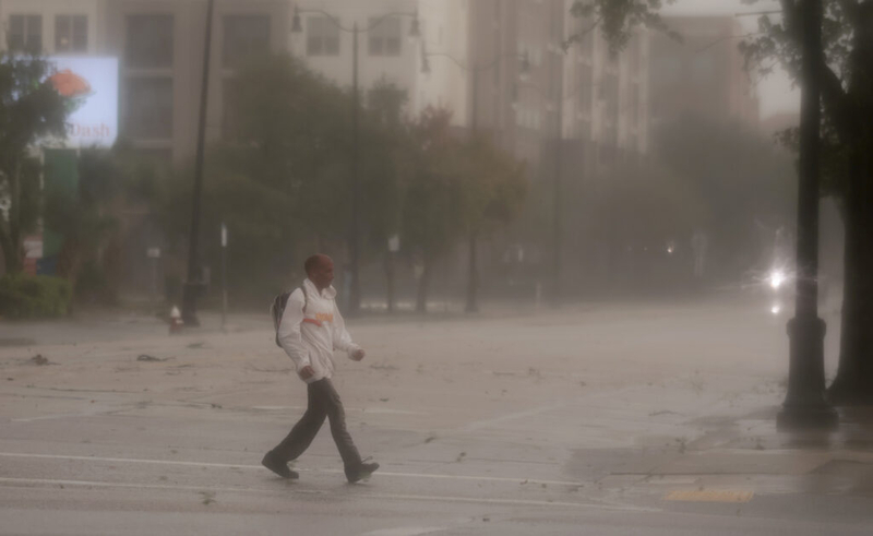One person killed as Hurricane Isaias brings heavy rain, wind to Alabama