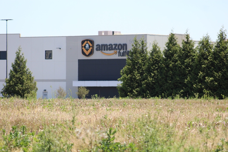 Amazon robotic facilities could quadruple the tech giant’s footprint in Middletown 