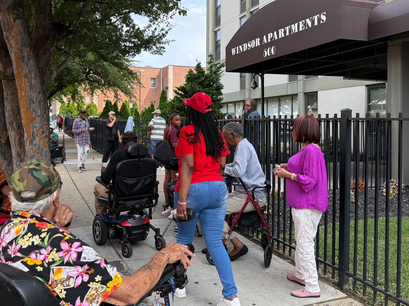 Wilmington seniors claim squalid conditions at high-rise apartments