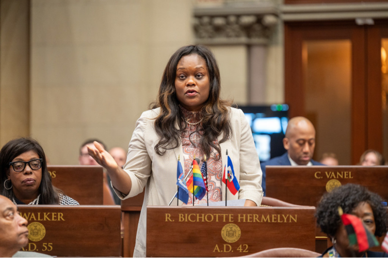 In Brooklyn, a Judge-Maker’s Steady Wins Raise Eyebrows